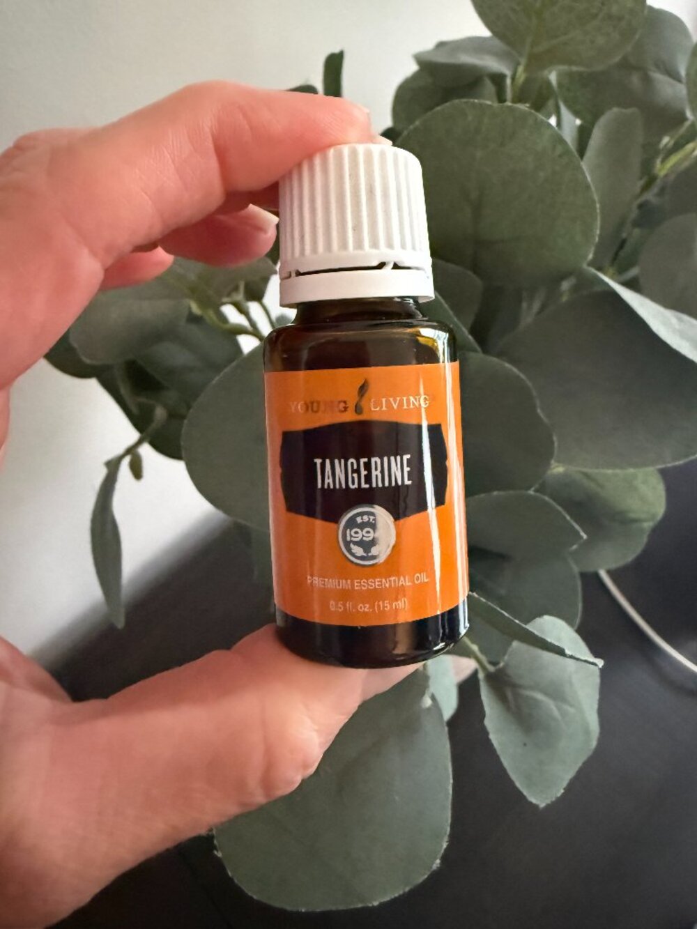 Young Living Tangerine essential oil 15ml bottle pure unadulterated